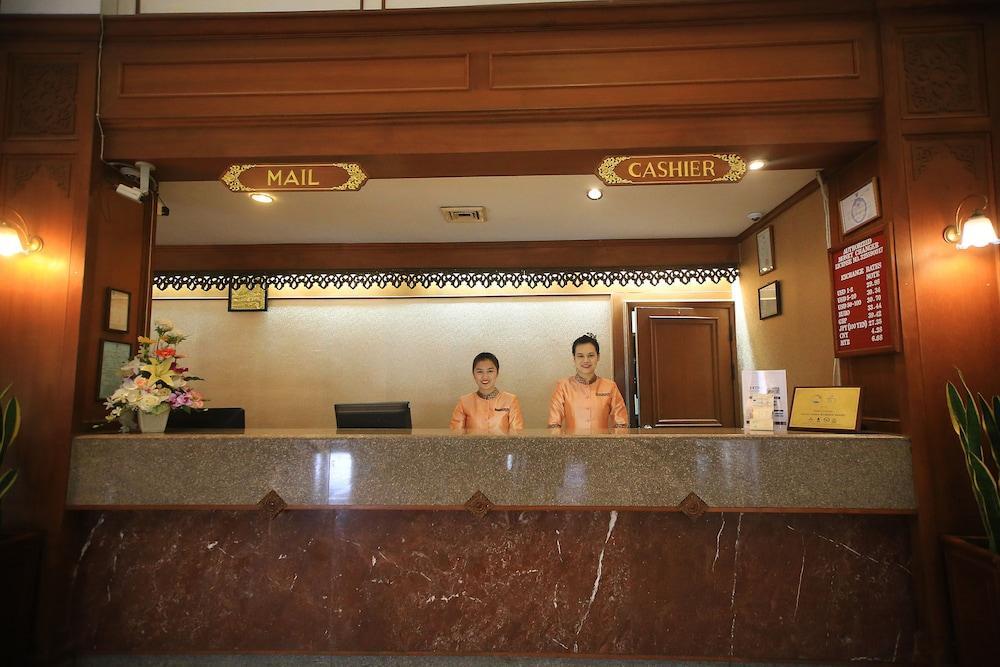 Wiang Indra Riverside Resort Chiang Rai Exterior photo