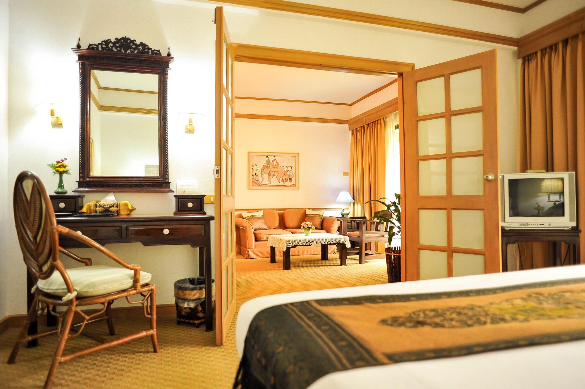 Wiang Indra Riverside Resort Chiang Rai Exterior photo