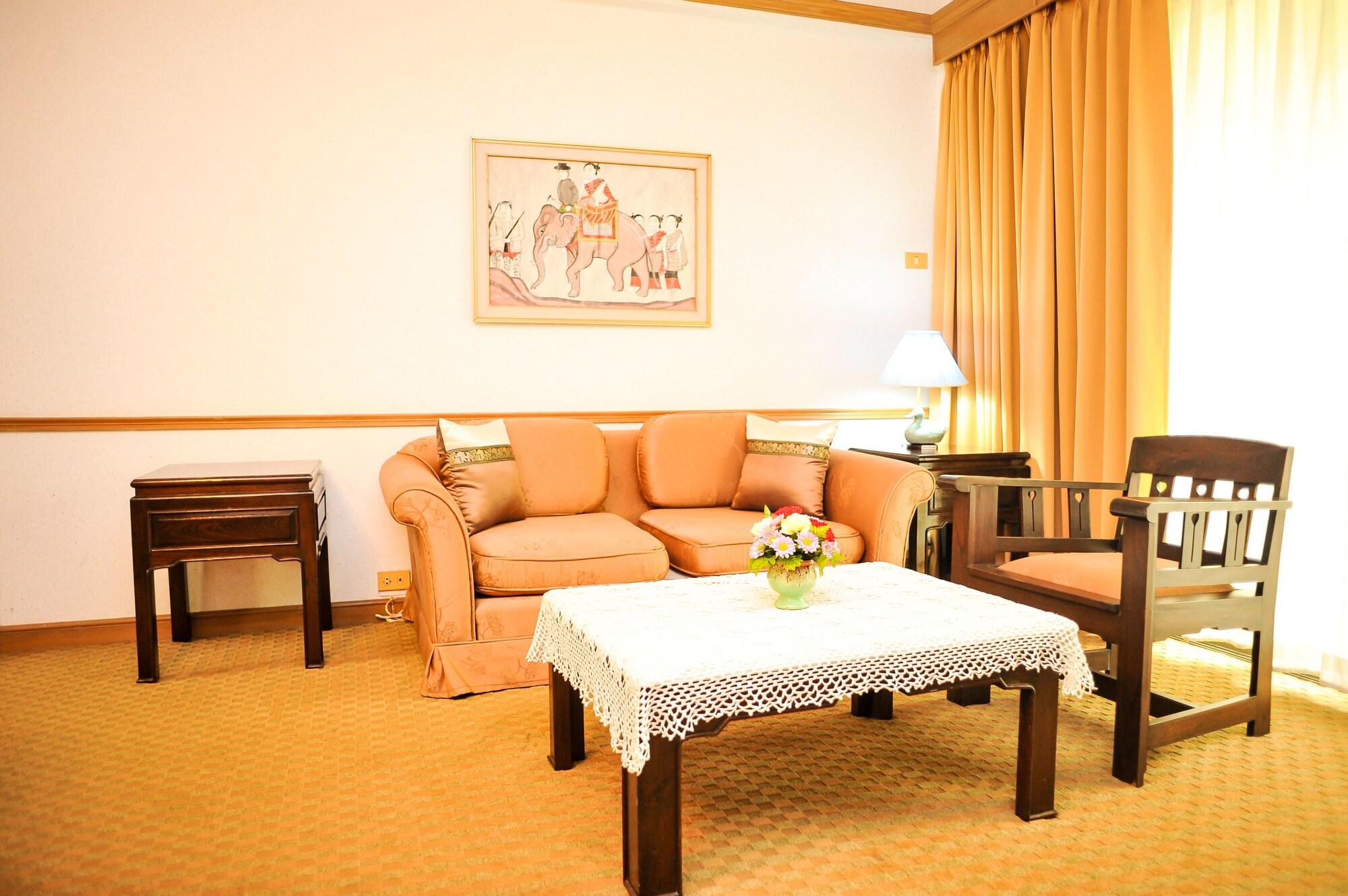 Wiang Indra Riverside Resort Chiang Rai Exterior photo